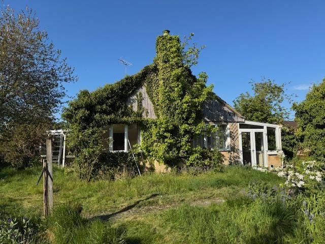 Property photo 1 of 10 Outside
