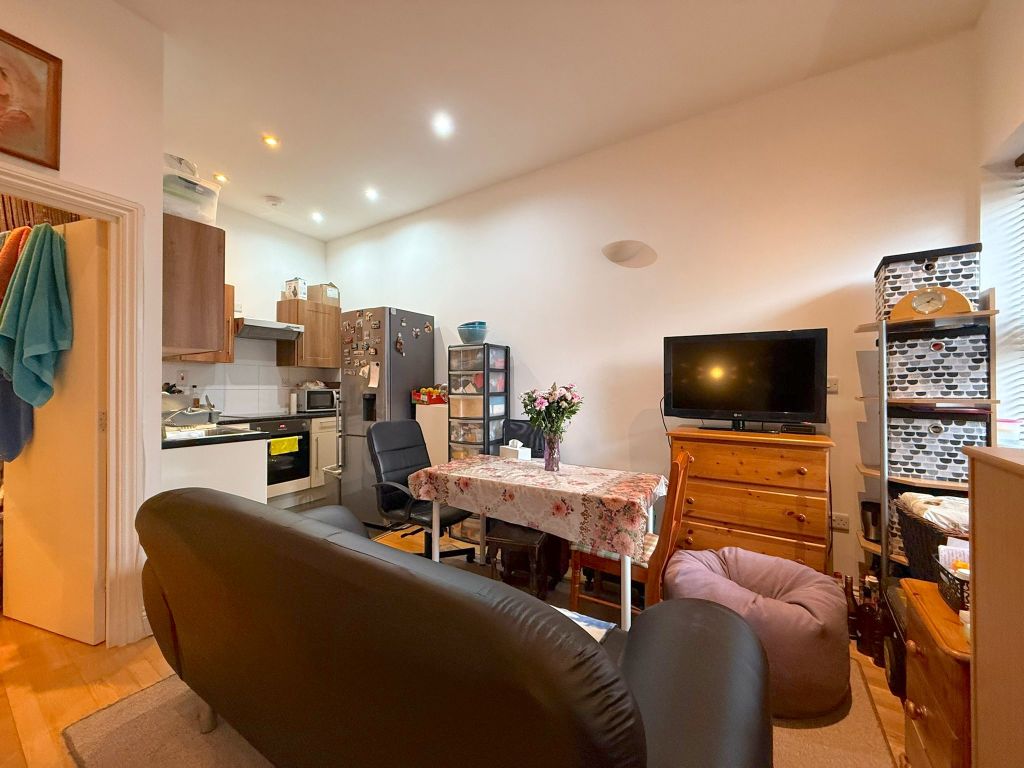 Property photo 2 of 4