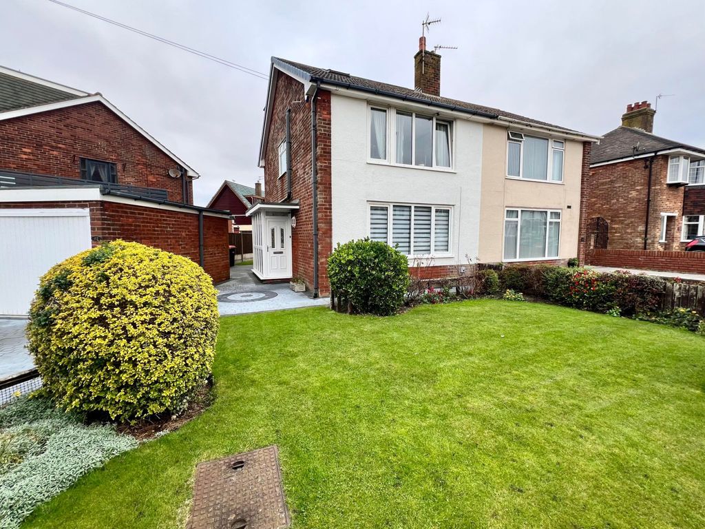 Property photo 1 of 35
