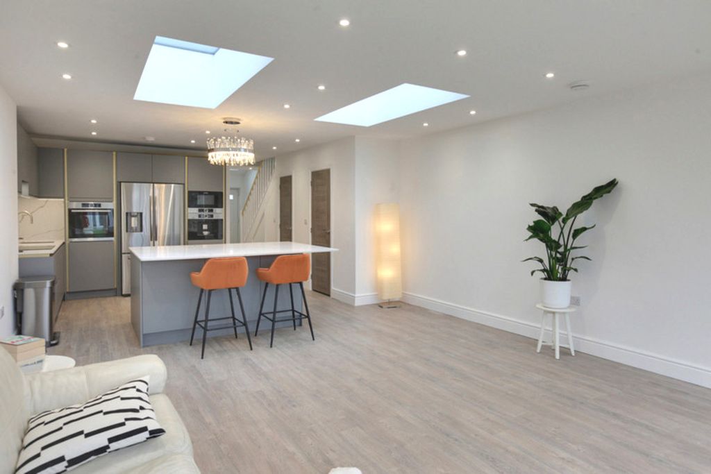 4 bed end terrace house for saleEllington Road, Feltham TW13