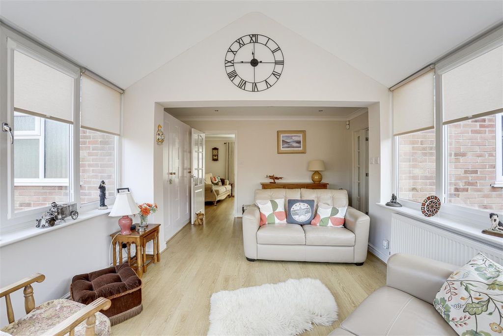 Property photo 3 of 24 89.Jpg