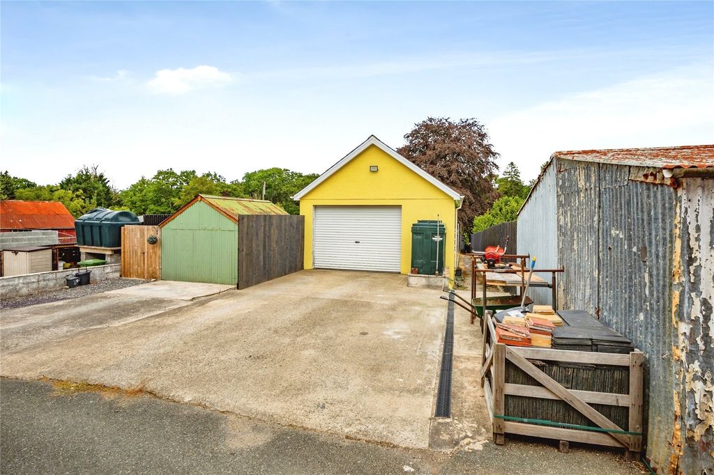 Property photo 3 of 27 Picture No. 04