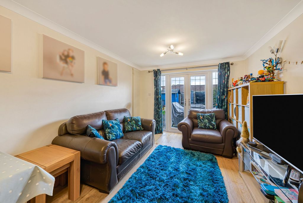 Property photo 3 of 22