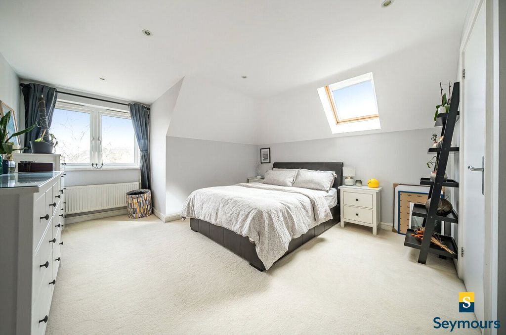 Property photo 3 of 15 Picture No. 03