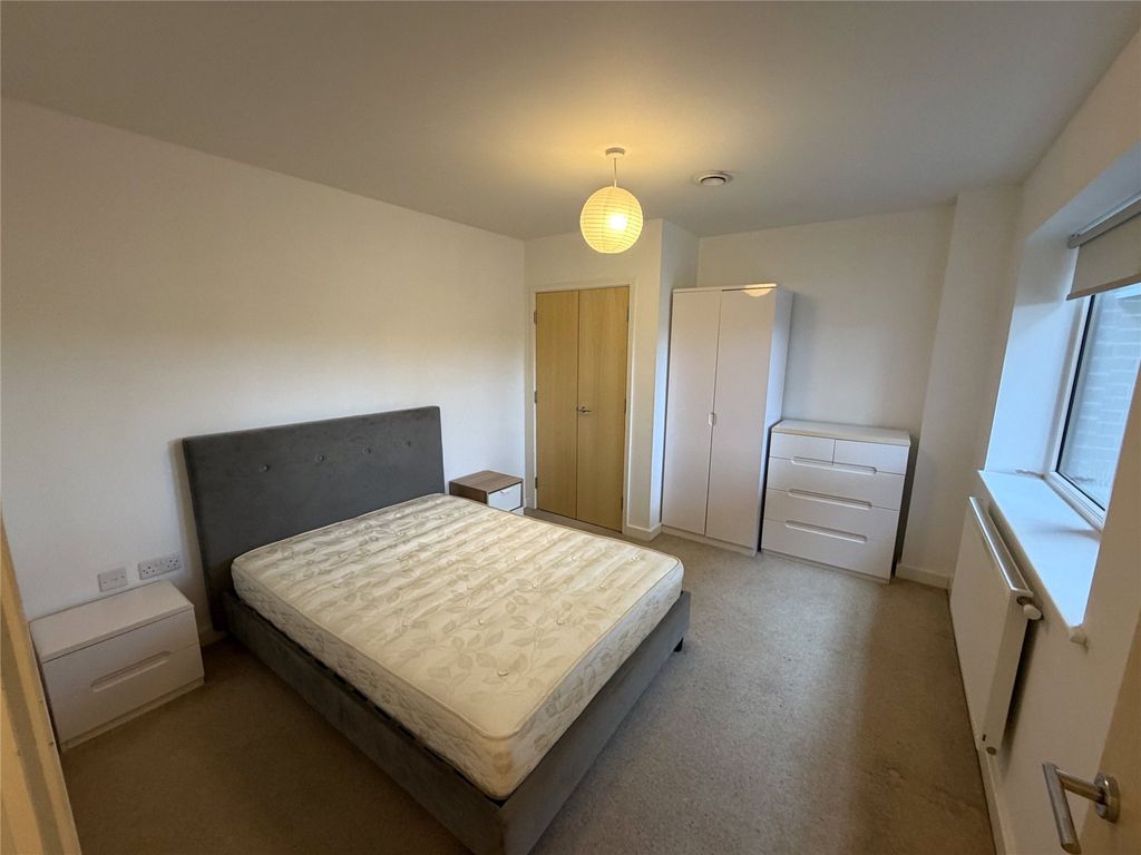 Property photo 3 of 7 Picture No. 02