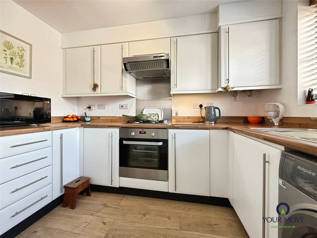Property photo 2 of 17 Picture No. 02