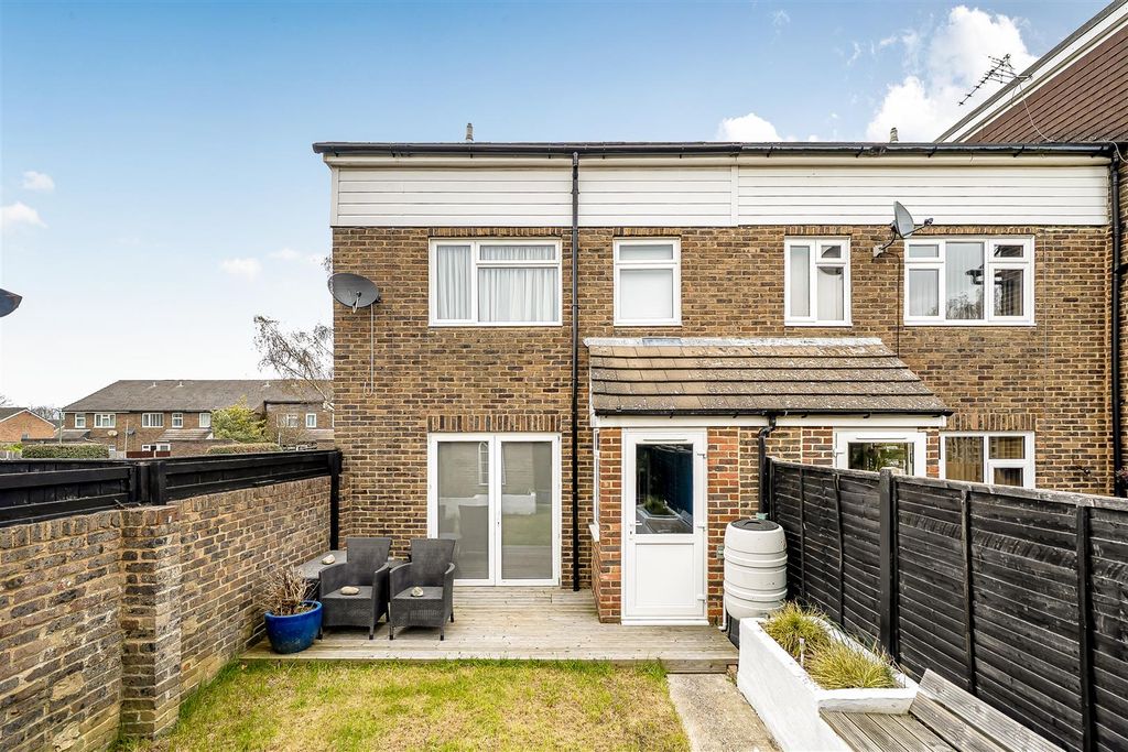 Property photo 3 of 22 1435148-1-69Ca76E585E71.Jpg