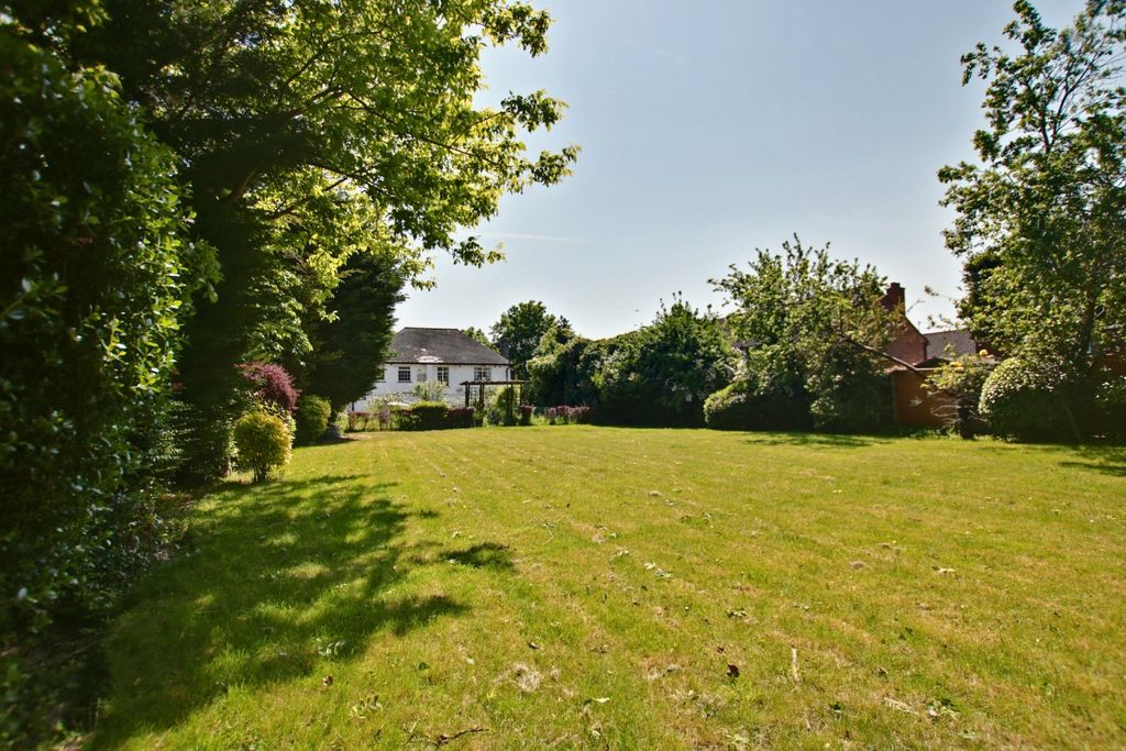 Property photo 1 of 19 2545810