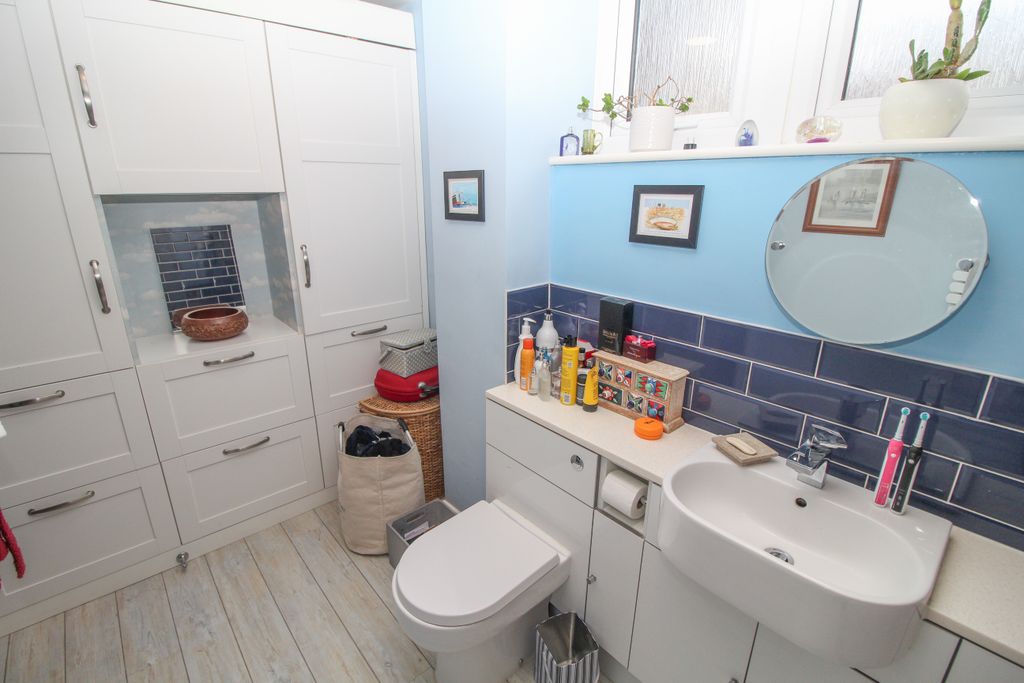 Additional image 13 of 2 bed flat for saleJuniper Square, Havant PO9