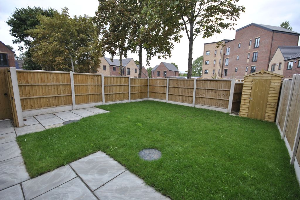 Property photo 3 of 18