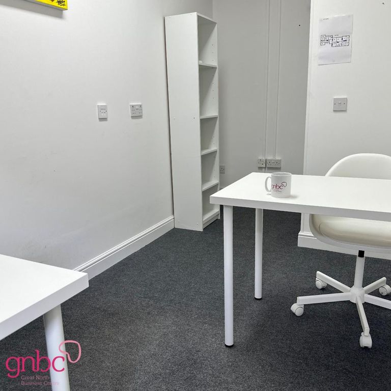 Property photo 3 of 9 Photo 14