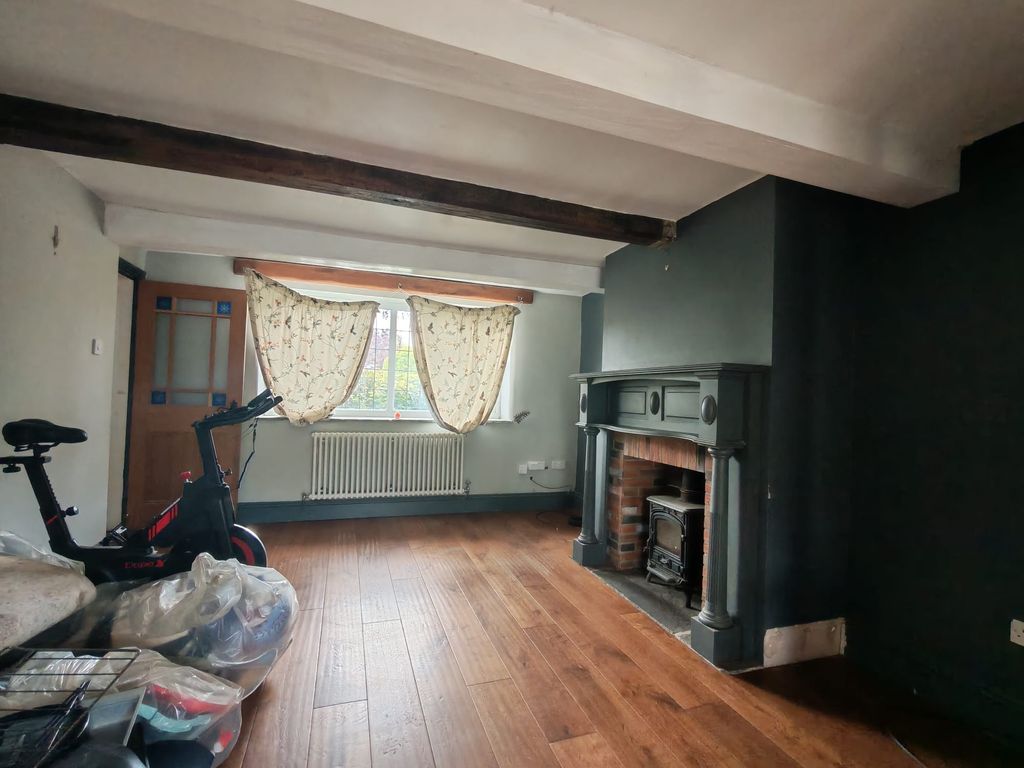 Property photo 3 of 14
