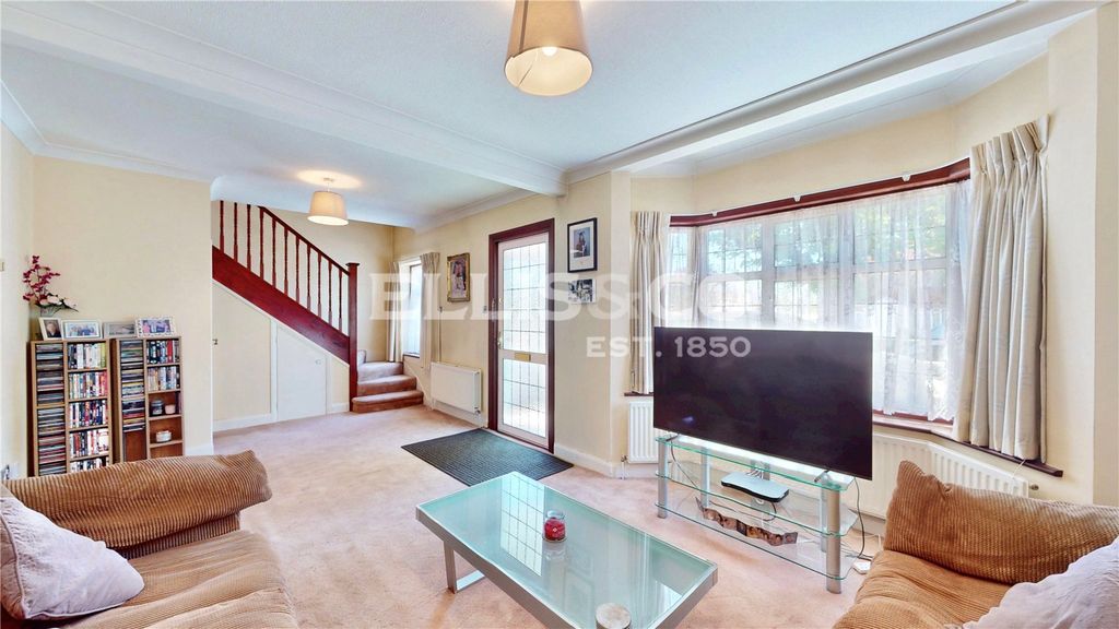 Property photo 2 of 27 Picture No. 41