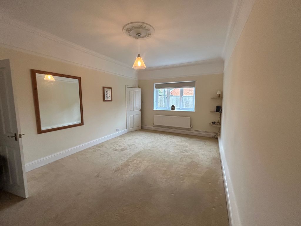 Property photo 3 of 12 3 - Copy