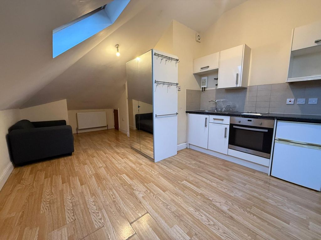 Property photo 1 of 4