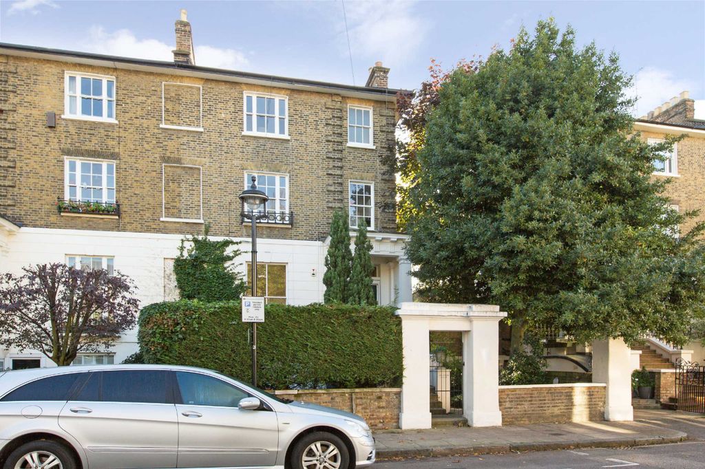 Property photo 1 of 11 Photo