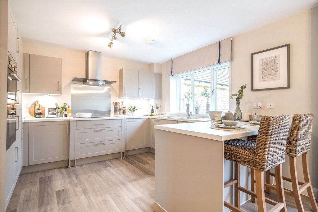 Property photo 2 of 25 Picture No. 08