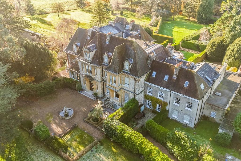 Property photo 2 of 64 Shabden Park High Road,  Drone- (3).Jpg