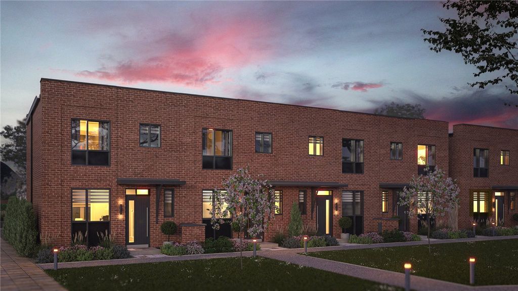 Property photo 1 of 7 The Claybury