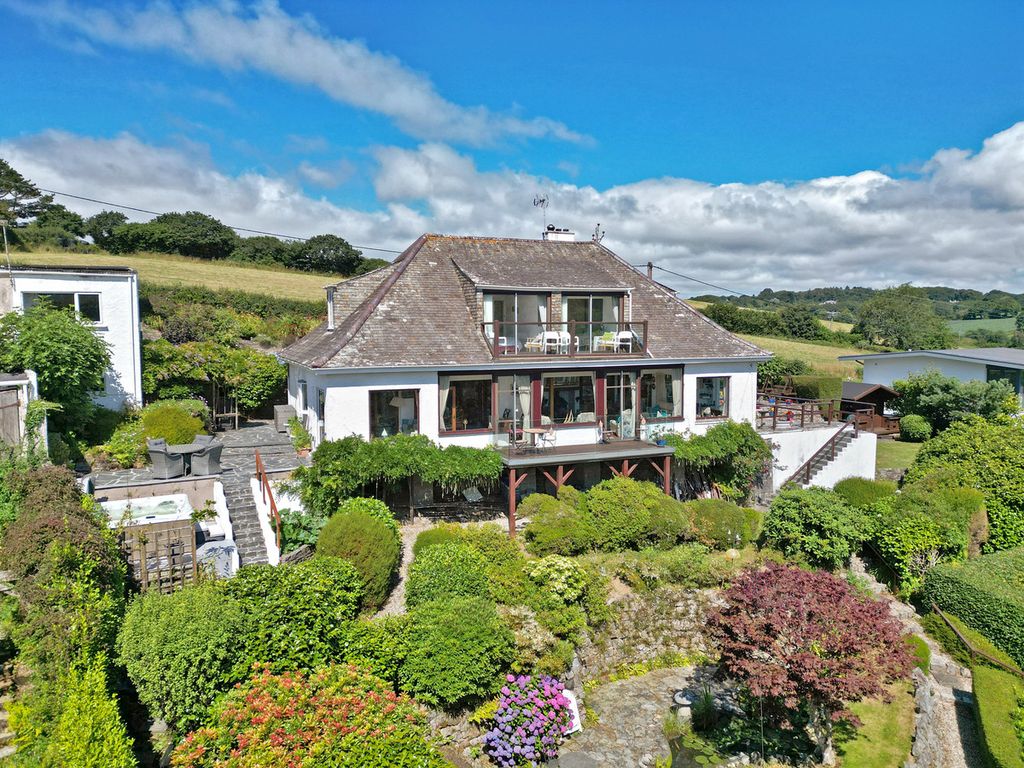 Property photo 3 of 50