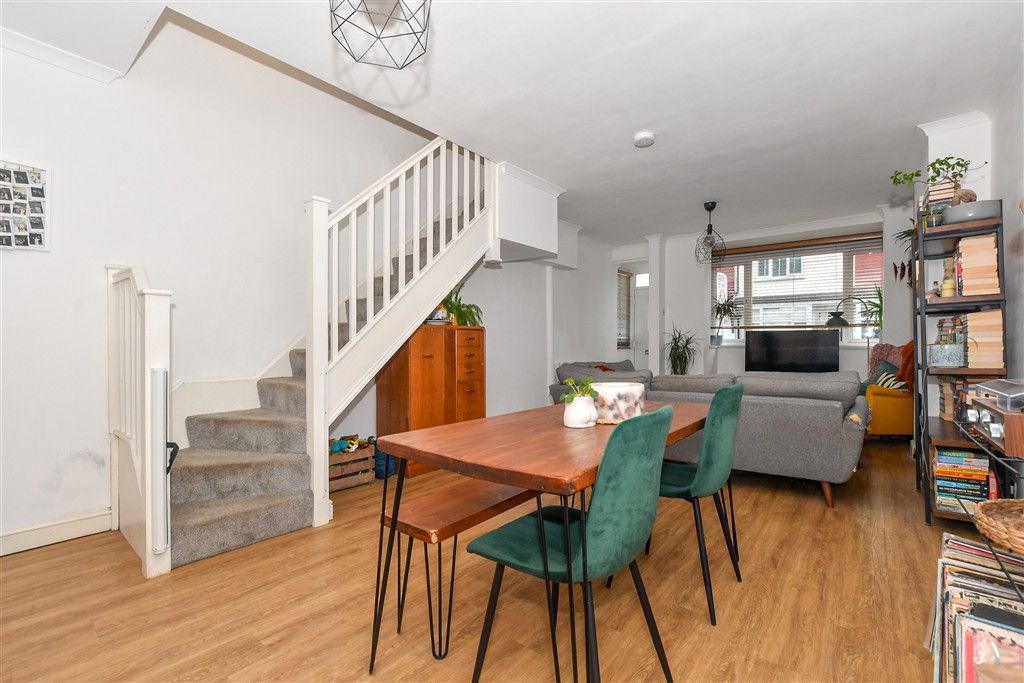 Property photo 3 of 14 Lounge/Diner