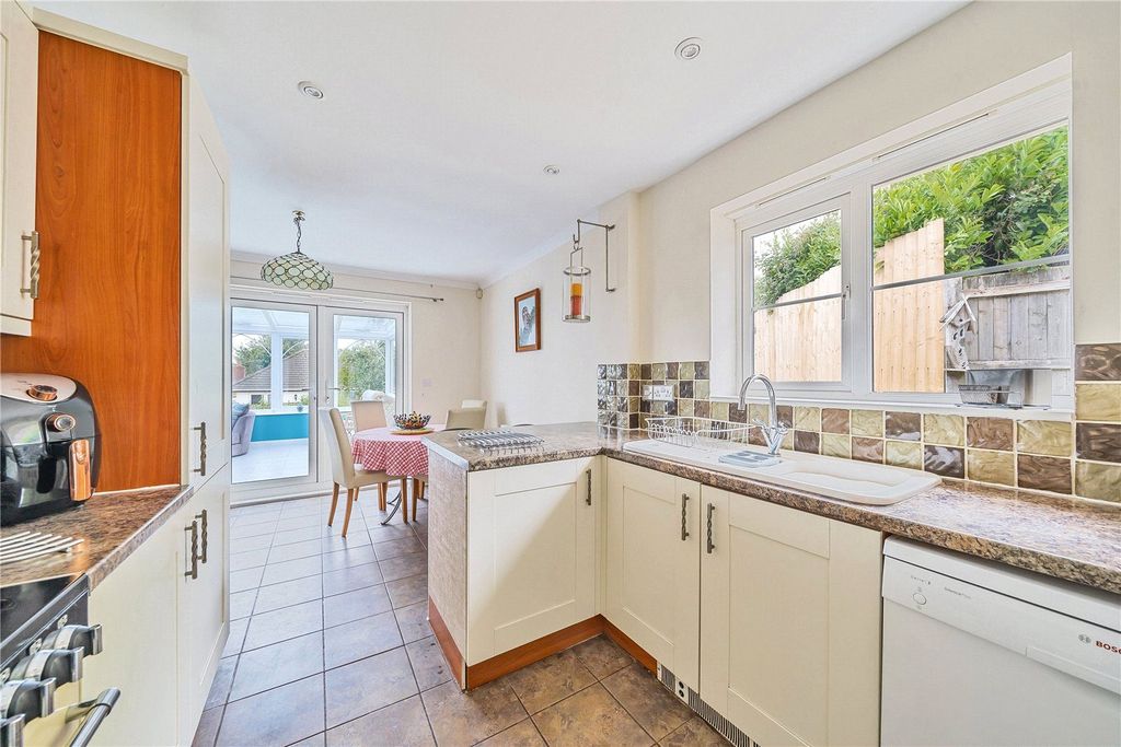 Property photo 3 of 20 Picture No. 22