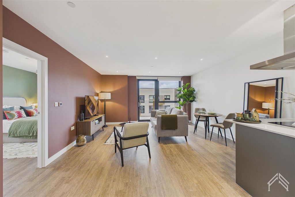 Property photo 1 of 21 Cam02700G0-Pr0451-Still001.Jpg