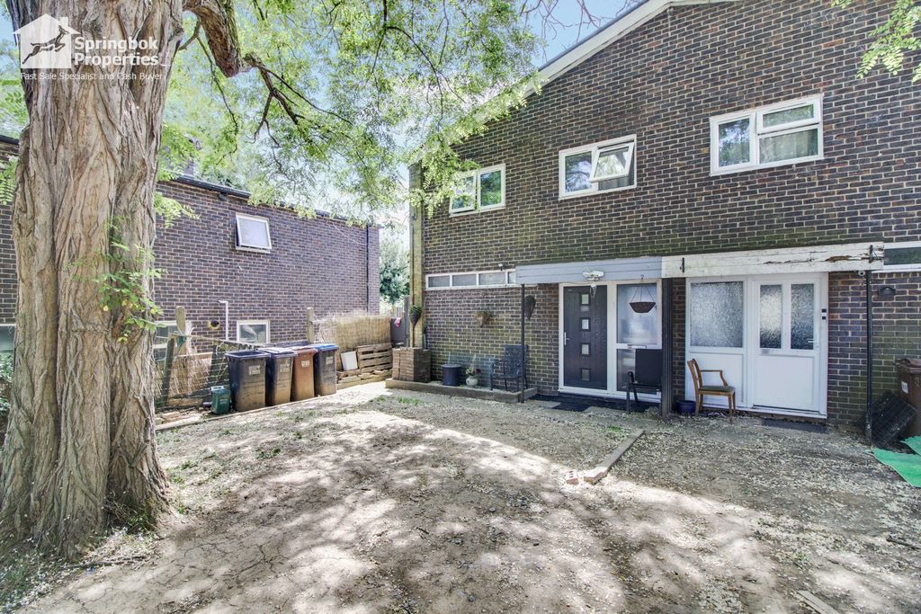 Property photo 1 of 16 Front View