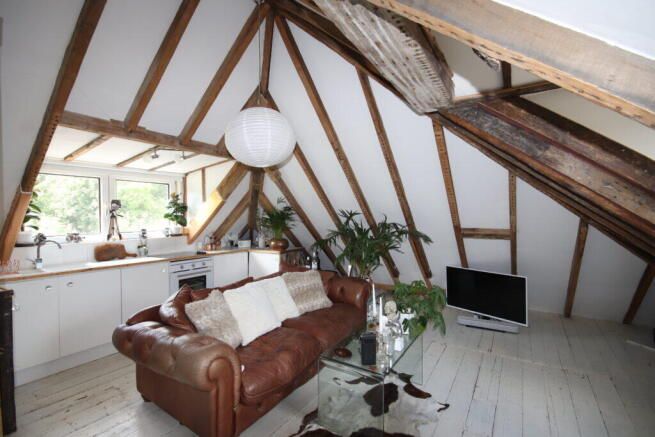 Property photo 3 of 13 Living Space