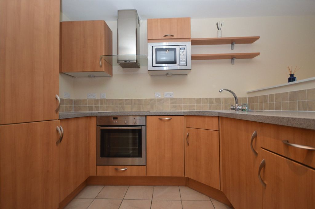 Property photo 1 of 4 Picture No. 02