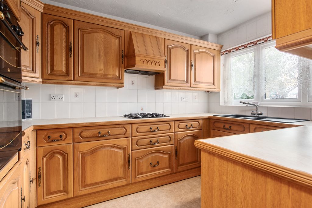 Property photo 3 of 13 Floorplan