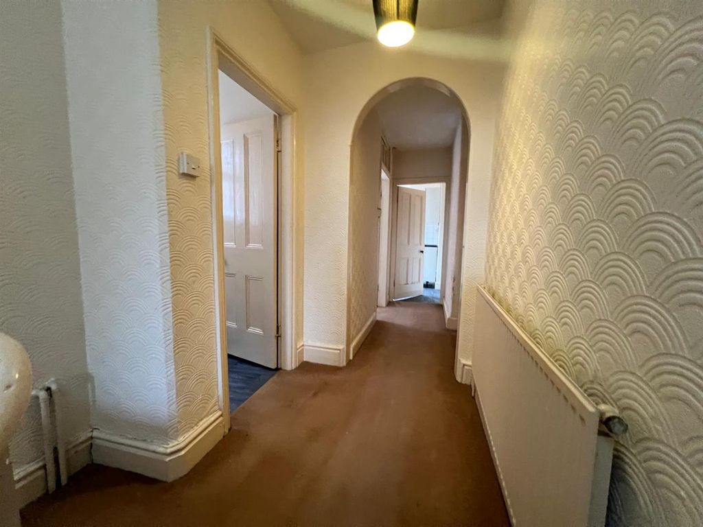 Property photo 3 of 8 Sutton -2.Jpg