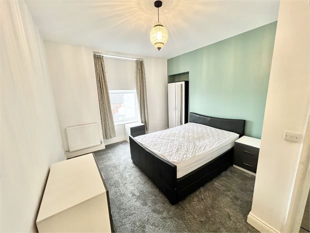 Property photo 3 of 5 Picture 3