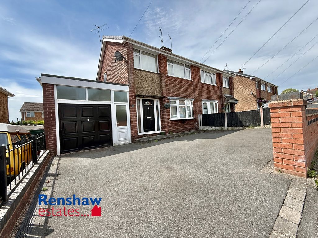 Property photo 1 of 12 F (1)