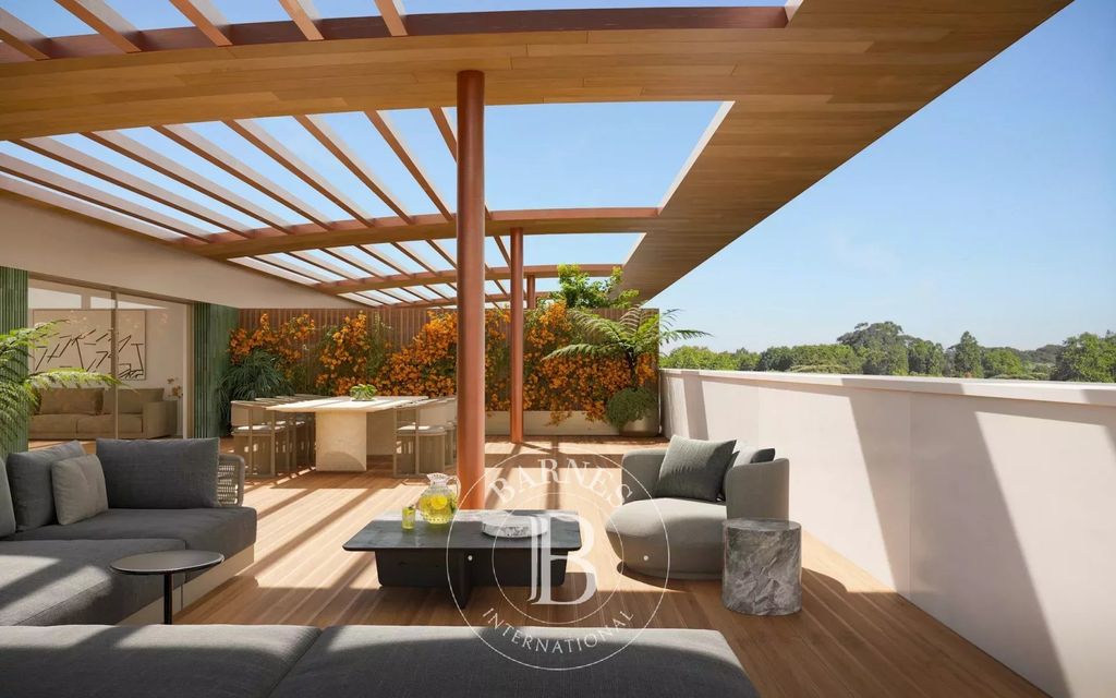 Property photo 1 of 14 Exclusivity Next To The City Park
