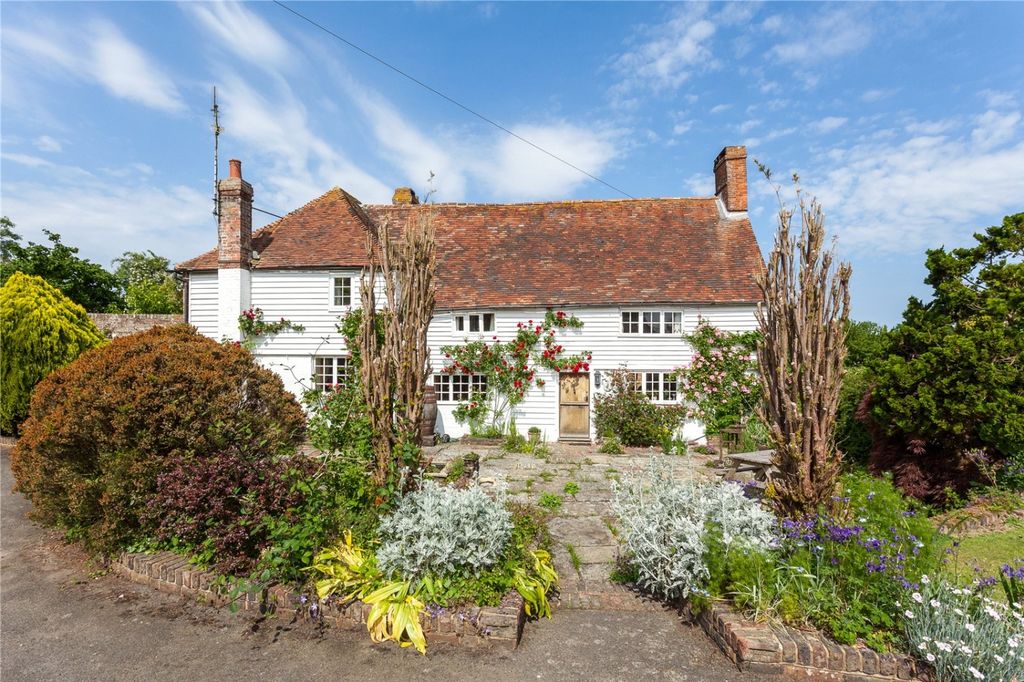 Property photo 2 of 21 2