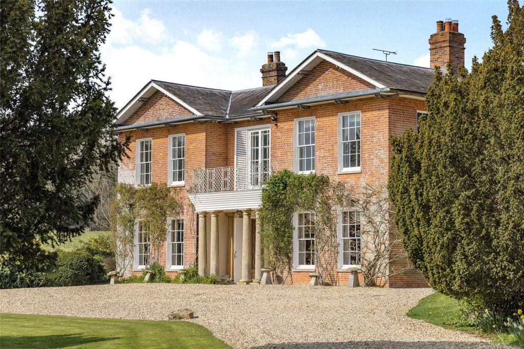 Property photo 1 of 23 External