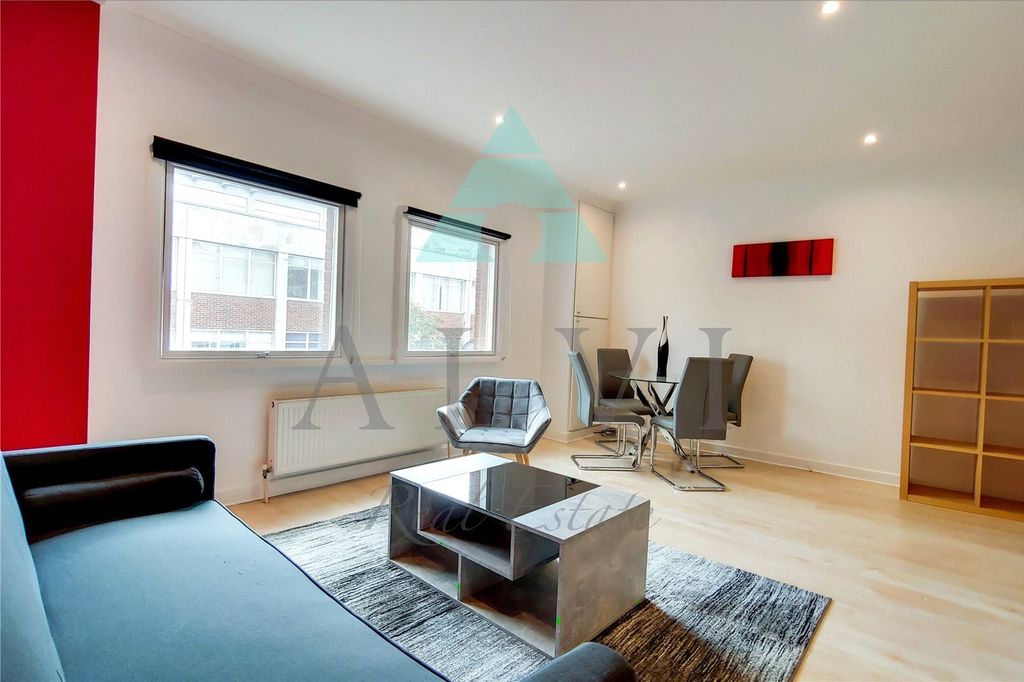 Property photo 2 of 27 Picture No. 02