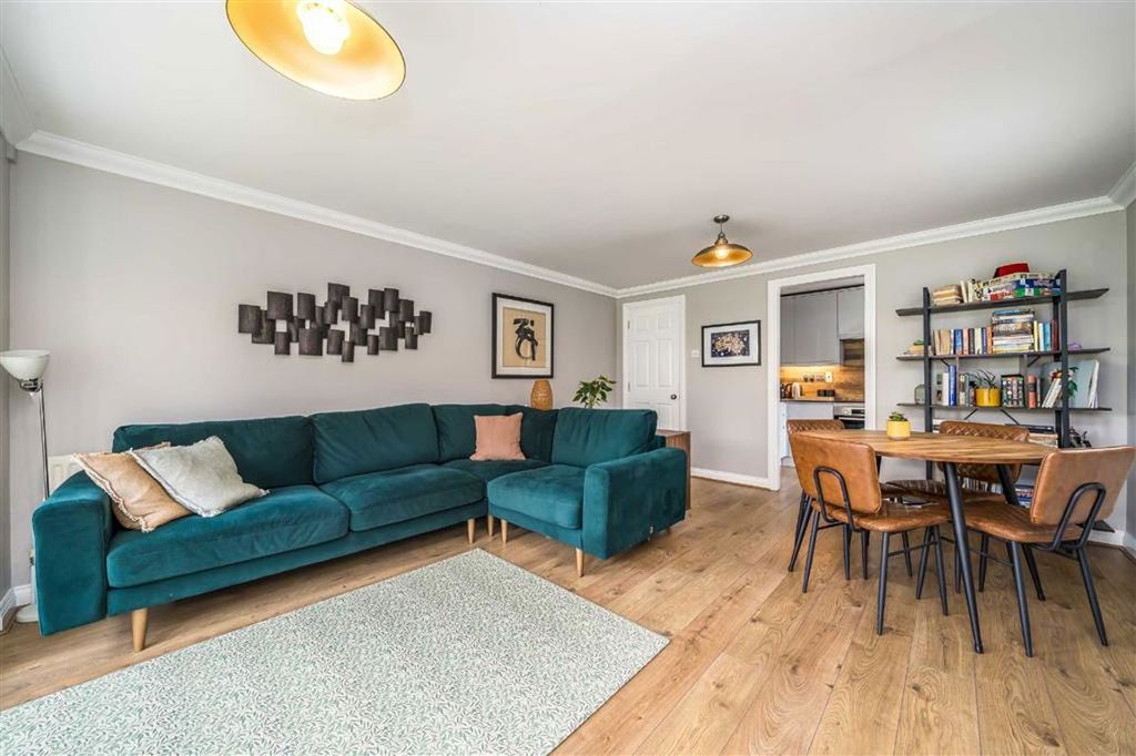 Property photo 2 of 7