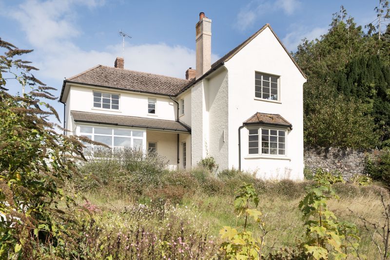 Property photo 1 of 29 Photo 4