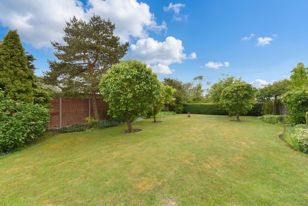 Property photo 2 of 22