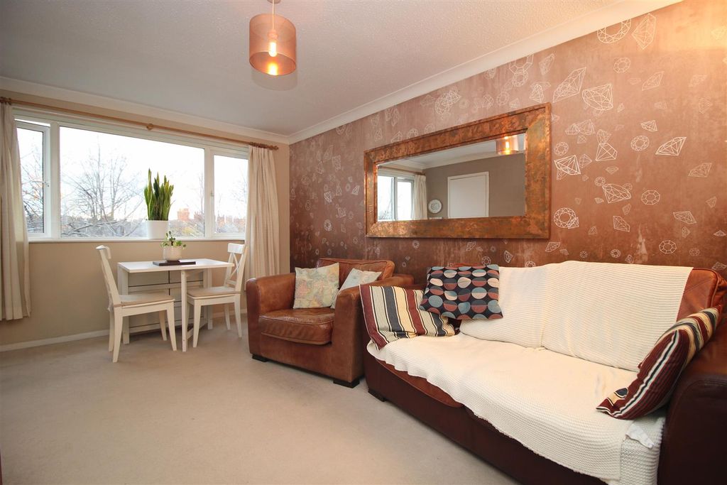 Property photo 2 of 8 Img_9489.Jpg