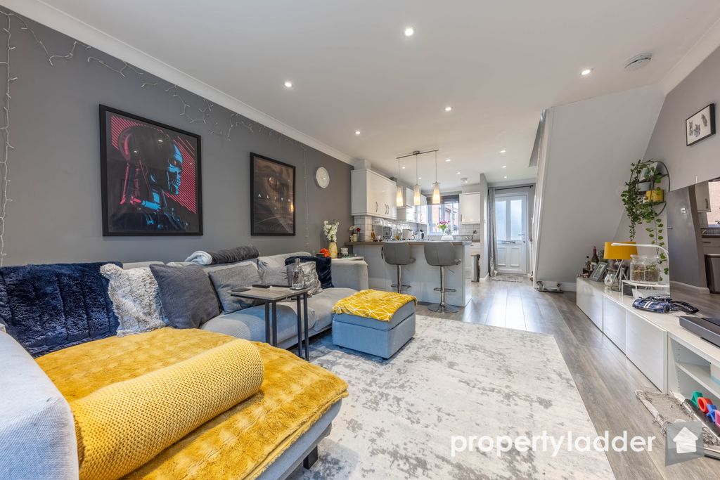 Property photo 3 of 14 Pl-2