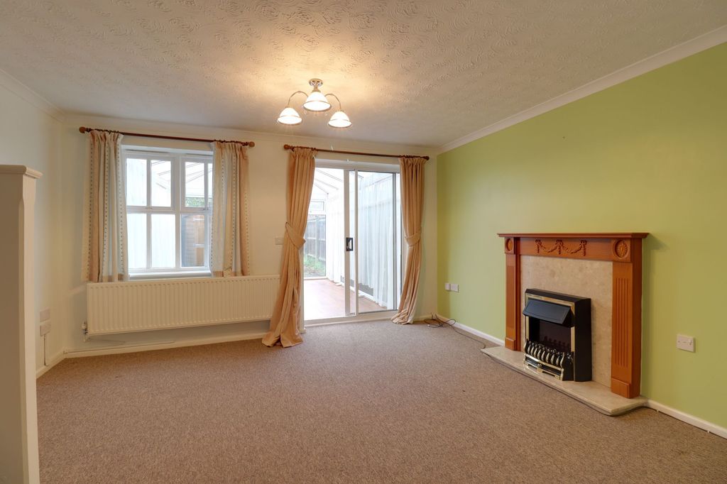 Property photo 2 of 13 Photo 3