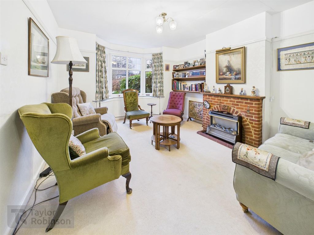 Property photo 2 of 15 Cam02600G0-Pr0624-Still014.Jpg