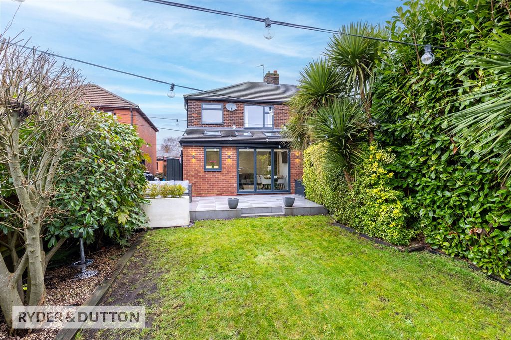 Property photo 3 of 24 Picture No. 04