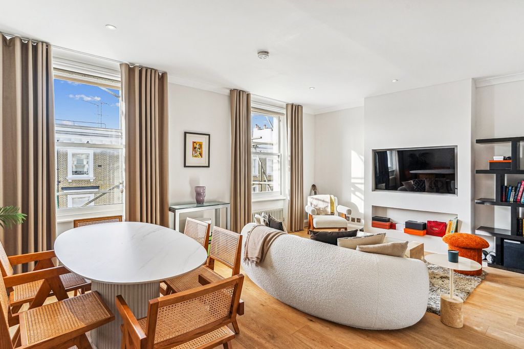 Property photo 3 of 10 Picture No. 15