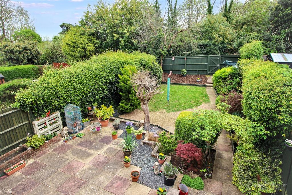 Property photo 2 of 16 Elevated Garden View