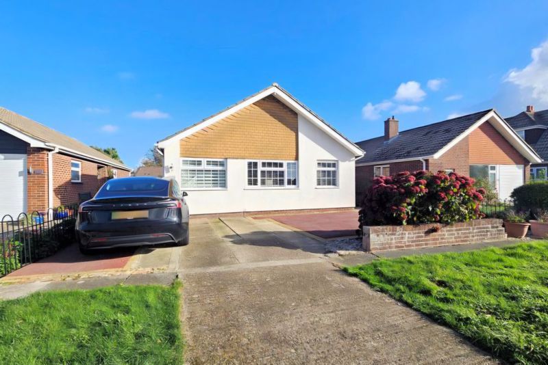 Property photo 1 of 14 Front