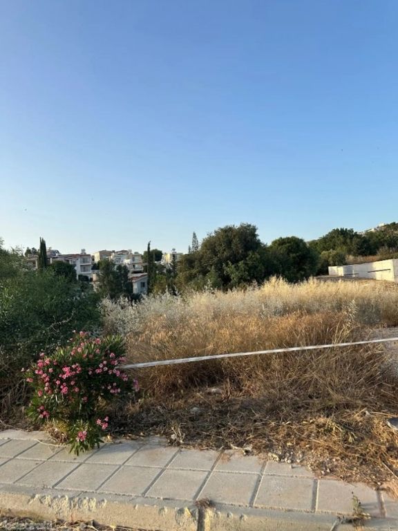 Property photo 3 of 3